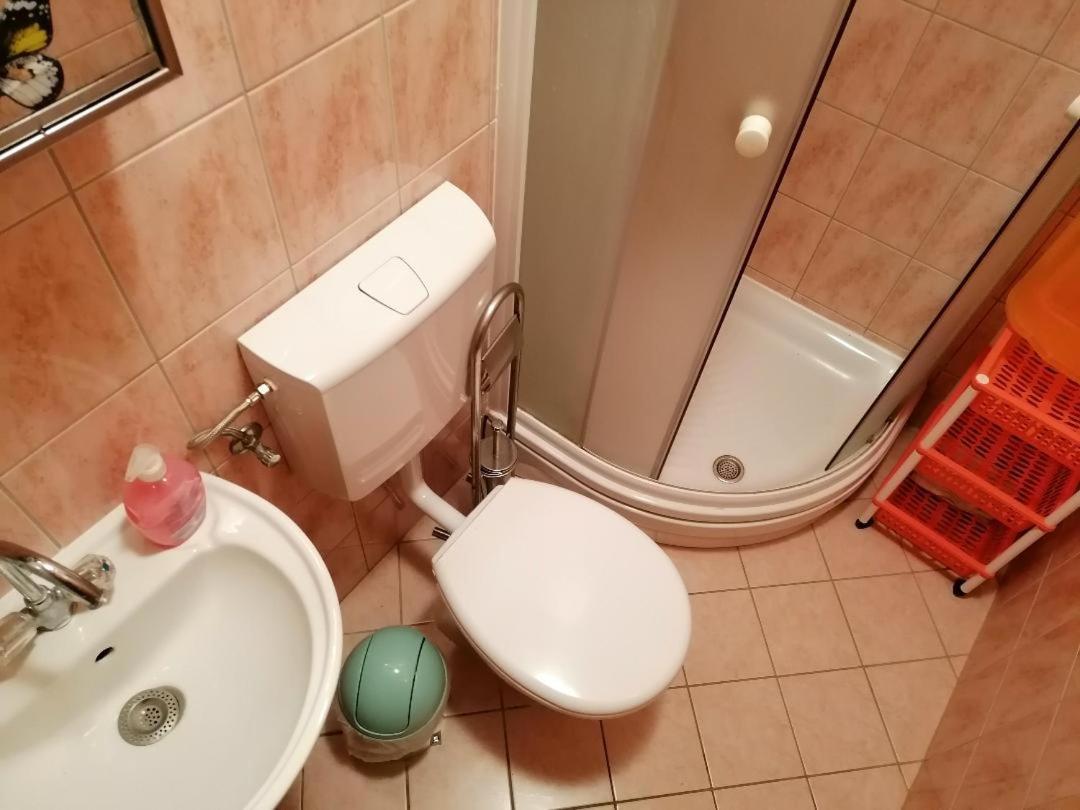 Apartmani Milisa L Primošten Eksteriør bilde