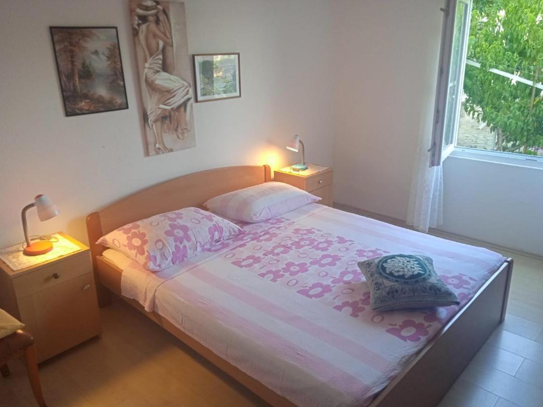 Apartmani Milisa L Primošten Eksteriør bilde
