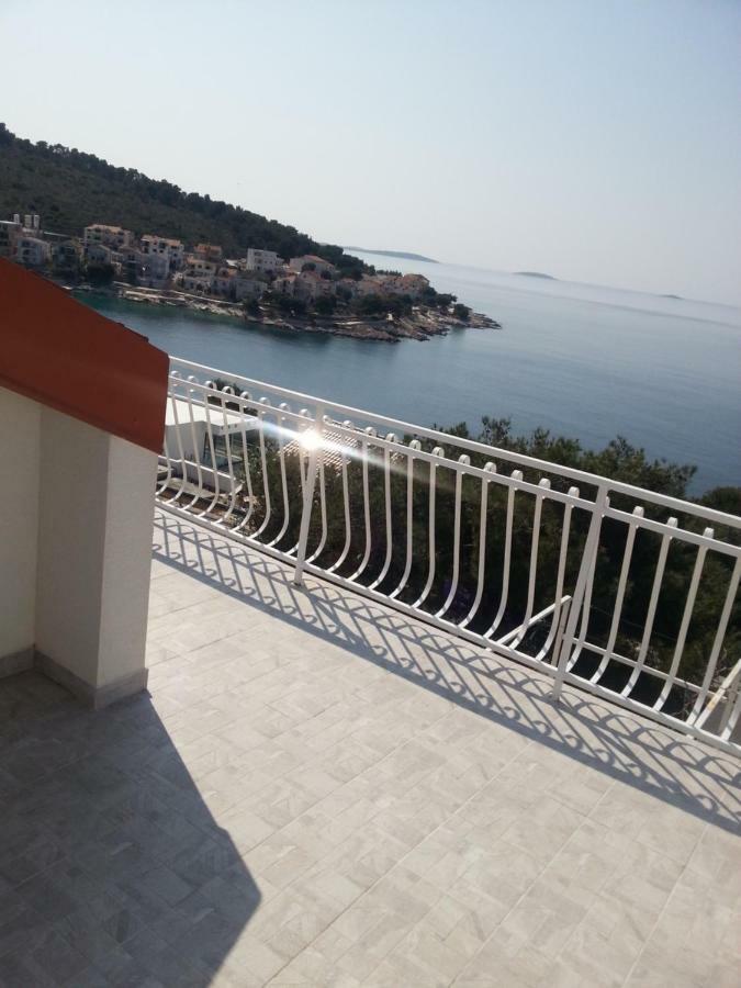 Apartmani Milisa L Primošten Eksteriør bilde