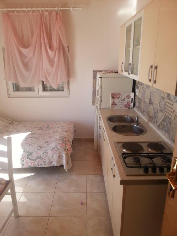 Apartmani Milisa L Primošten Eksteriør bilde