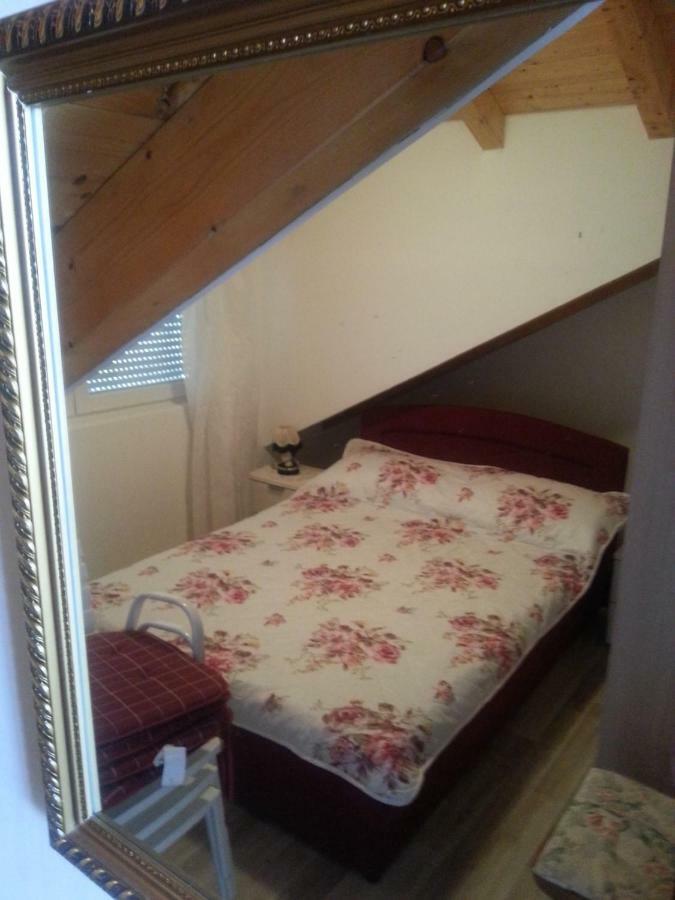 Apartmani Milisa L Primošten Eksteriør bilde