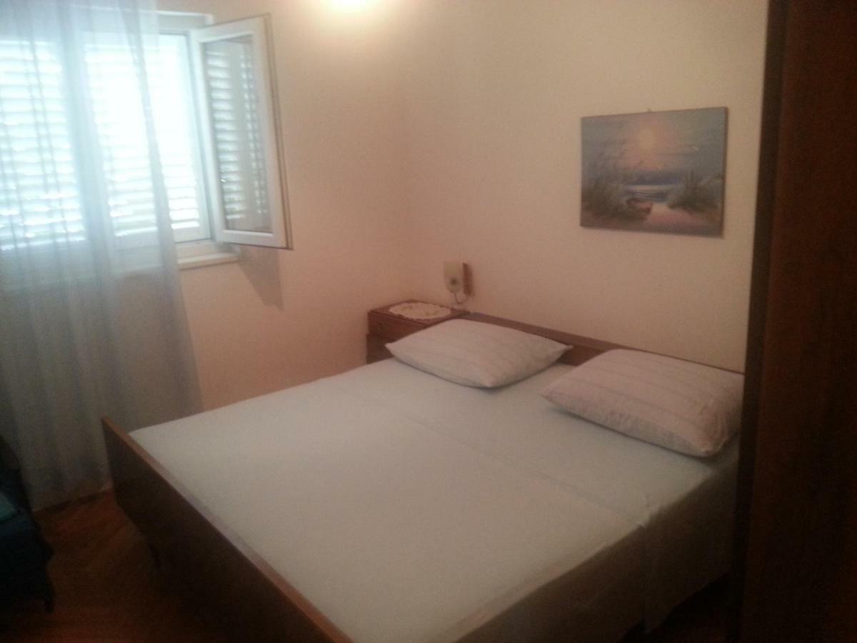 Apartmani Milisa L Primošten Eksteriør bilde
